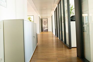 Büro SDH Innenansicht Gang