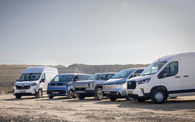 Über Maxus
