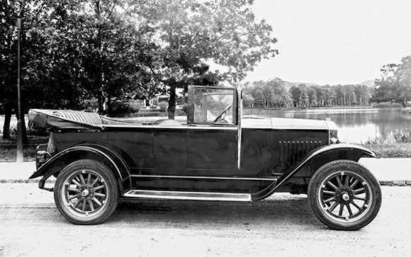 Volvo Historisches Modell ÖP4